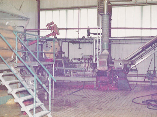 Der erste Extruder der Firma Interquell aus dem Jahr 1975