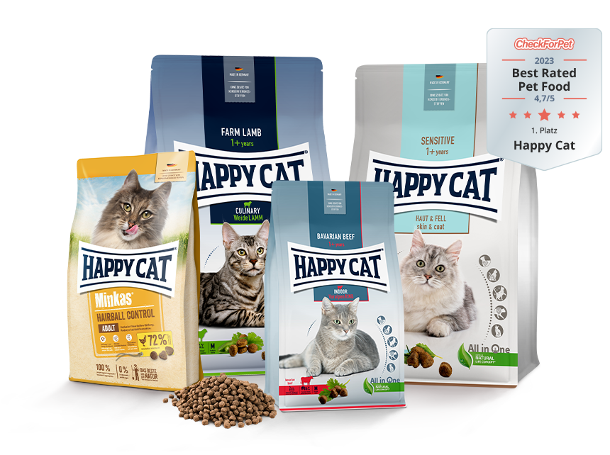 Vier verschiedene Trockenfutterpackungen von Happy Cat