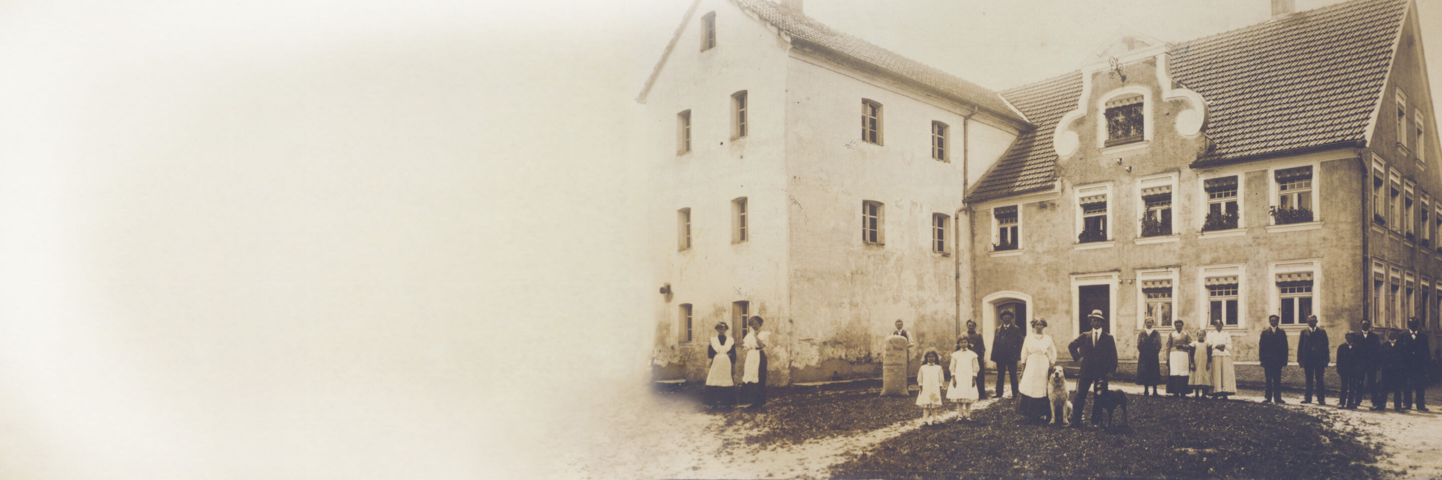 Ein sehr altes Foto aus der Entstehungszeit des Familienbetriebs Interquell