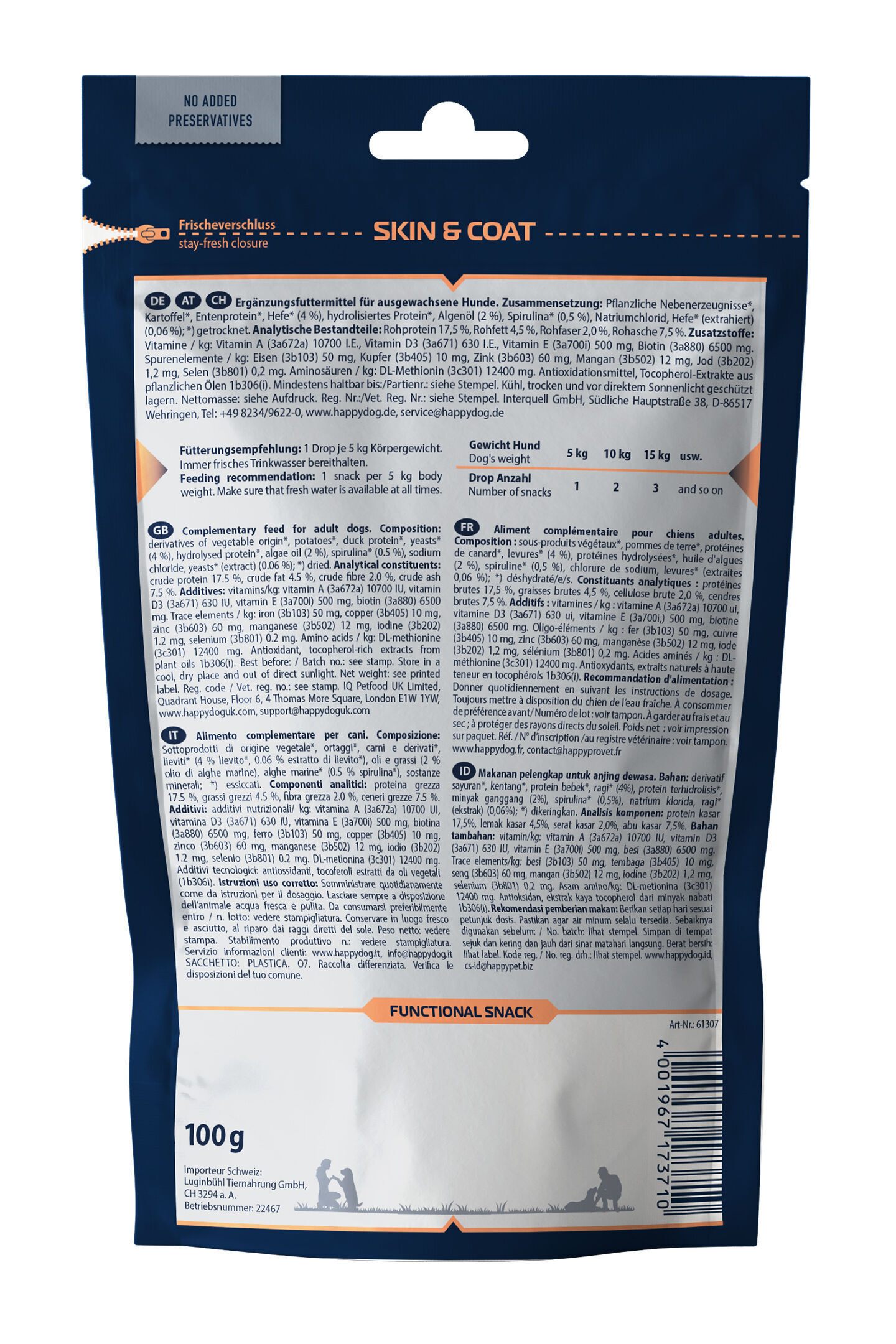 Hundesnack-Verpackung "Happydog Skin & Coat" zeigt Text über Inhaltsstoffe, Fütterungsempfehlung und Herstellerinformationen. Enthält zusätzliche Angaben zu Nährstoffen und analytischen Bestandteilen.